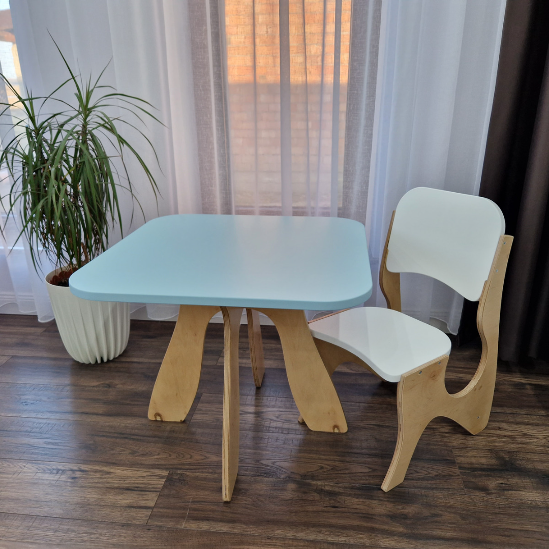 Set măsuță pătrată cu 1 scăunel Winnie